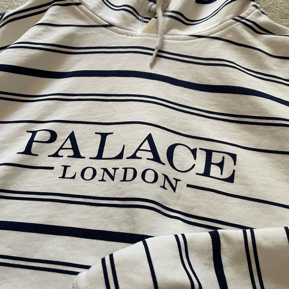 Palace London hoodie